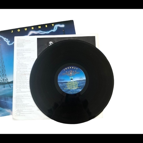 Journey Raised On Radio Vinyl Record Album 1986 Opened W/Sleeve - Picture 2 of 5